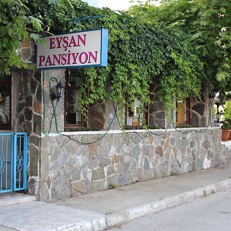 Eysan Pansiyon Akçay Exterior foto